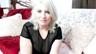 Taboo Step-Mom PaintedRose: What's up with Rosie December 2020. Live Webcam.