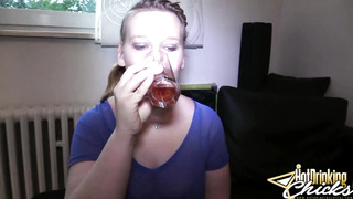 The German PLUMPER Prawg Samantha and her Group Promo