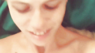 She makes him jism all over her face