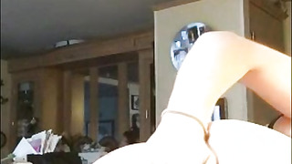 Magnificent twerk and raw labia (solo onanism)