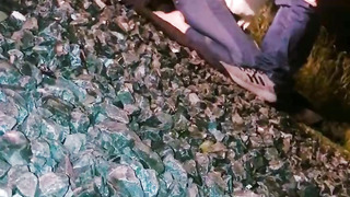 Porcelain the mega-bitch fellates my prick while I’m driving and let’s me stop for a finer glance