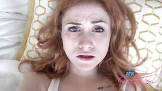 Crimson haired honey with petite mammories, Scarlet Skies is having gonzo hump all day long