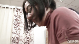 Du sexe beurette anal invasion sur le bureau