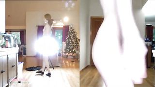 Petite jugged stunner with a brilliantly clean-shaved coochie got lubed up before railing her fave fuck stick