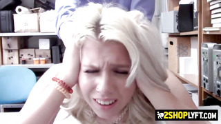 Platinum-Blonde thief gets pulverized in office by beefy guard