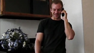 Elder man came when 19 year old peacherino was frigging her wet pussy