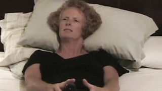 Red Headed Wife Pussy Play