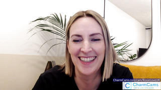 RosieLoveUK Online sex chat at CharmCams