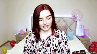 Redhead webcam girl NicolPot performing solo for fans