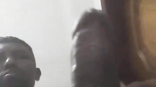 PIROCUDO NEGÃO JERKING LISTENING TO THE DUO PLOWING AT THE MOTEL
