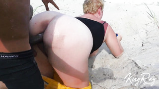 Blond Deep-Throats & Boinks BIG BLACK COCK On Public Beach (@xKingRay)